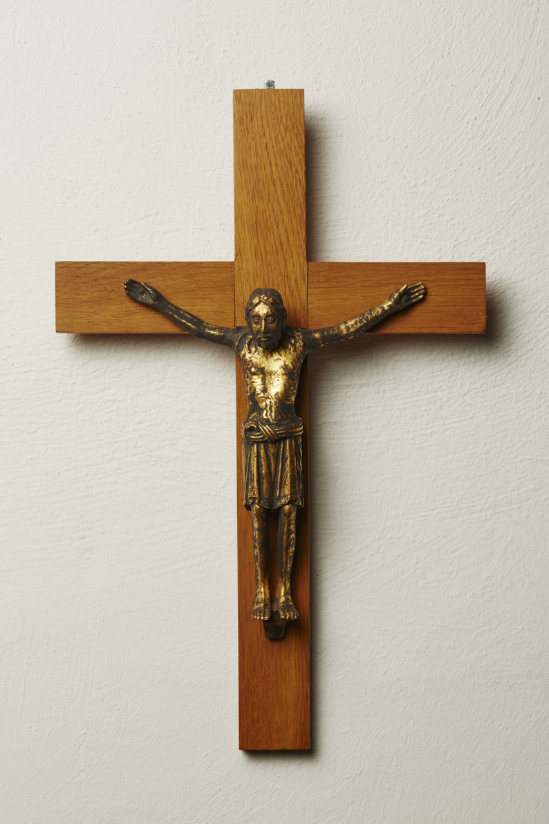 Christus von einem Vortragekreuz