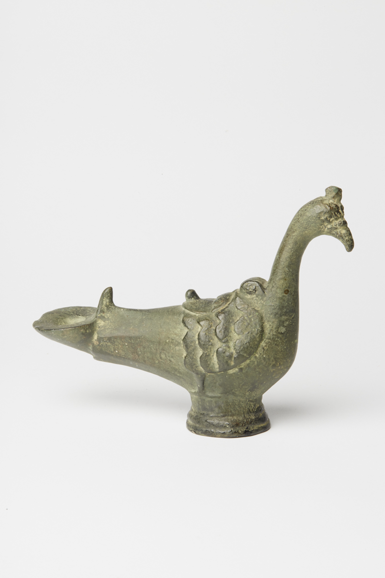 Lampe in Pfauenform