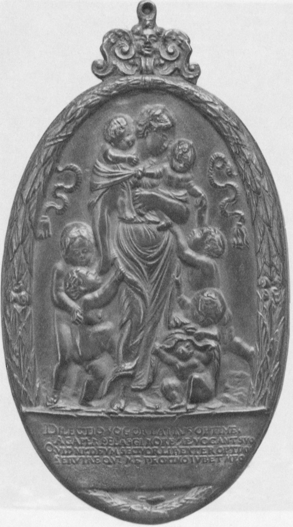 Caritas mit Cherubim