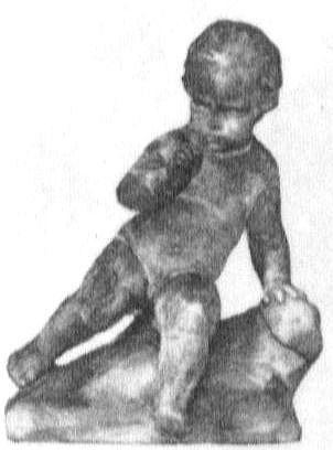 Putto, sitzend
