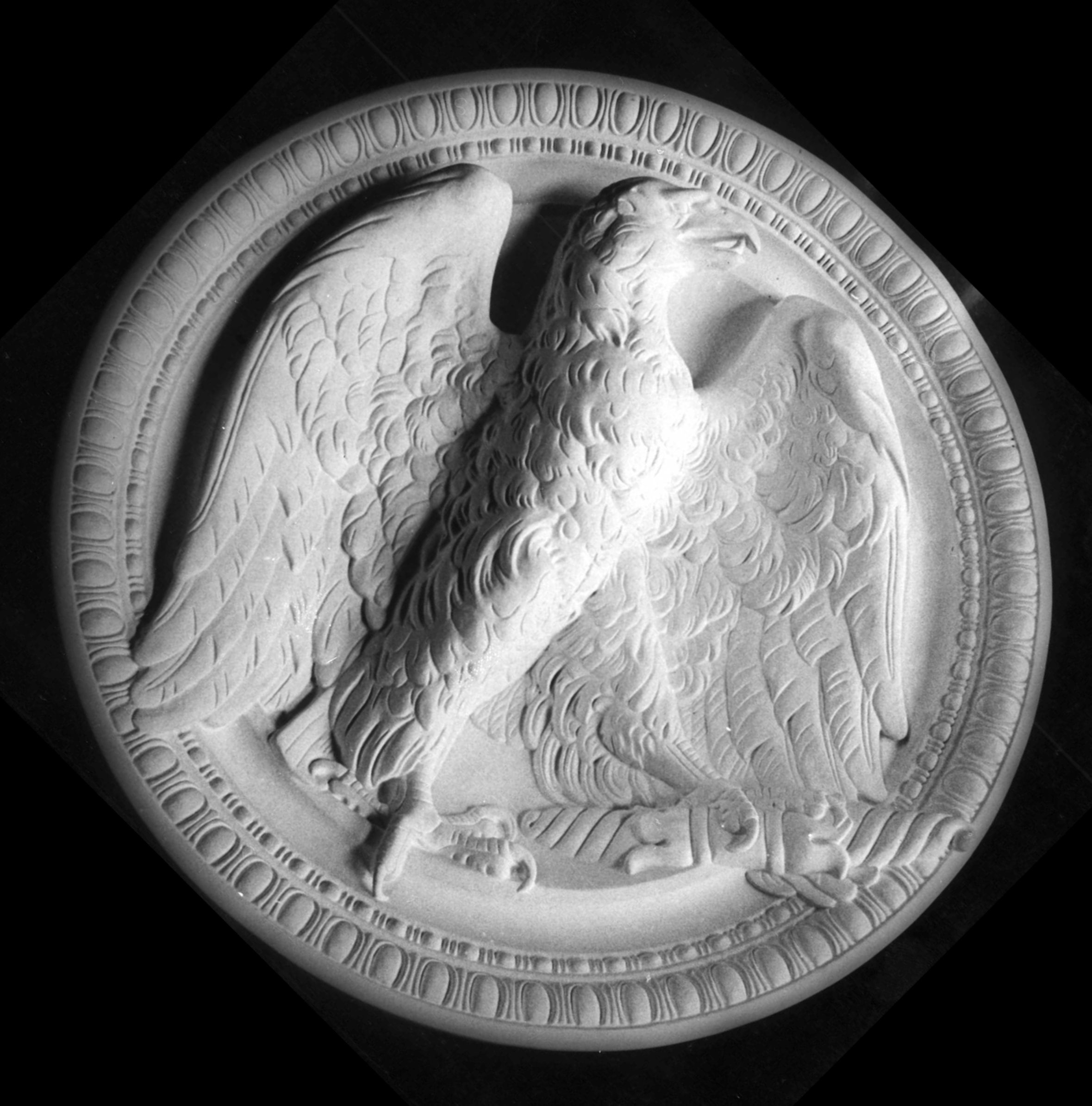 Adler mit Blitzbündel