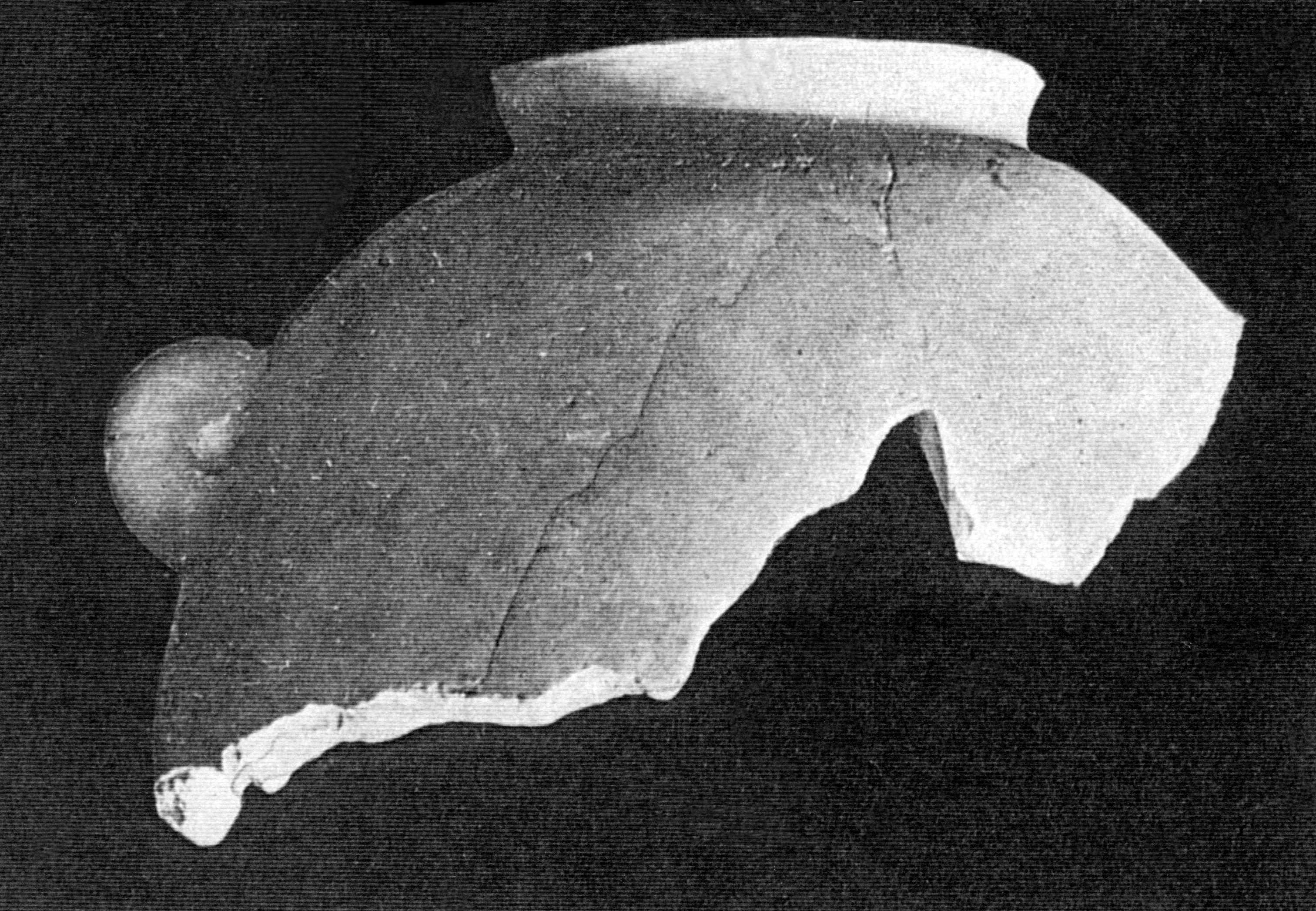 Fragment eines Gefäßes mit Keilschriftbild