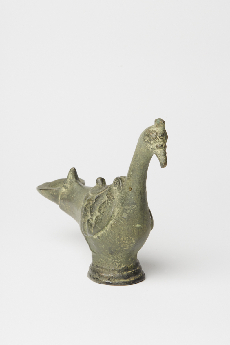 Lampe in Pfauenform