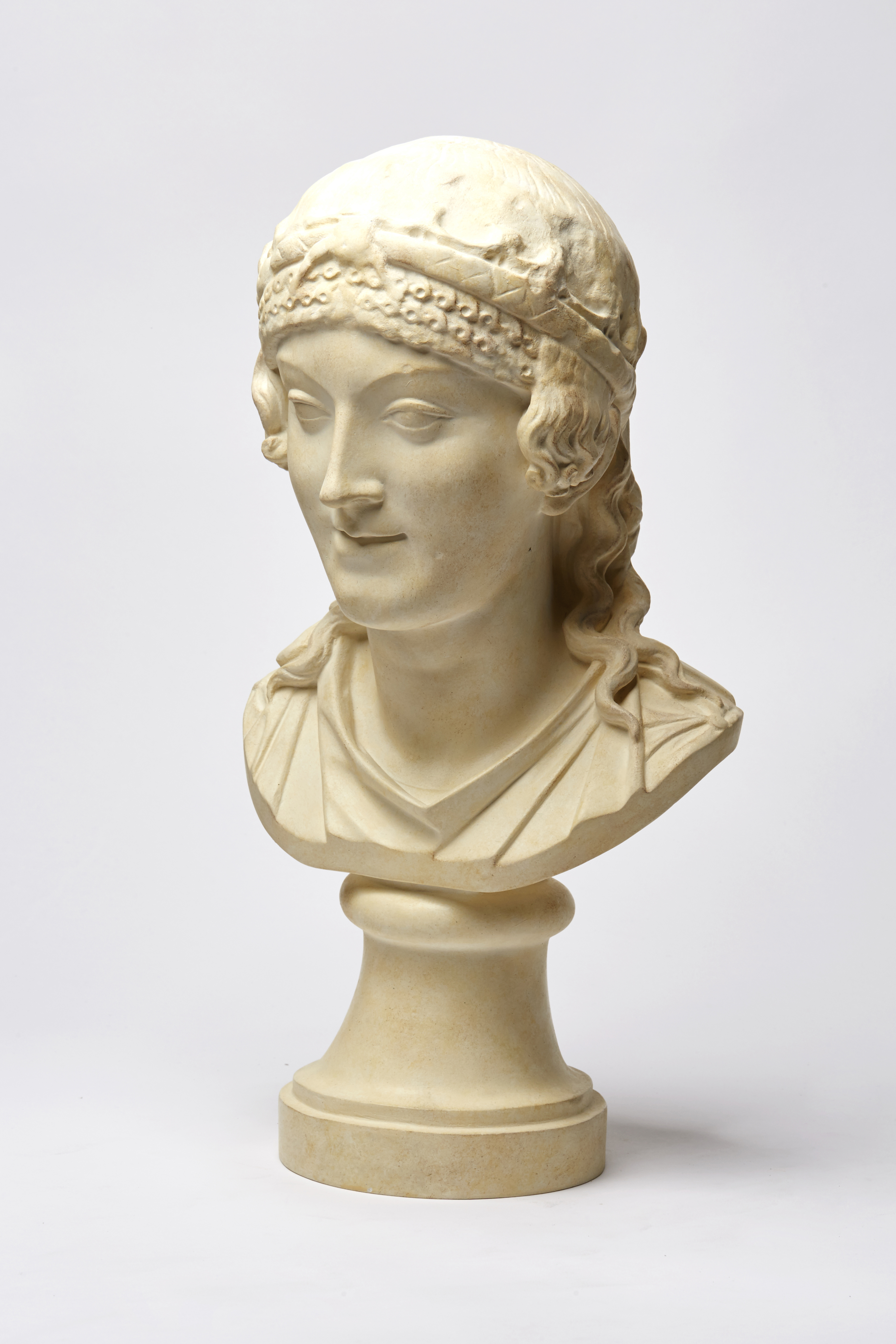 Archaisierende Frauenbüste