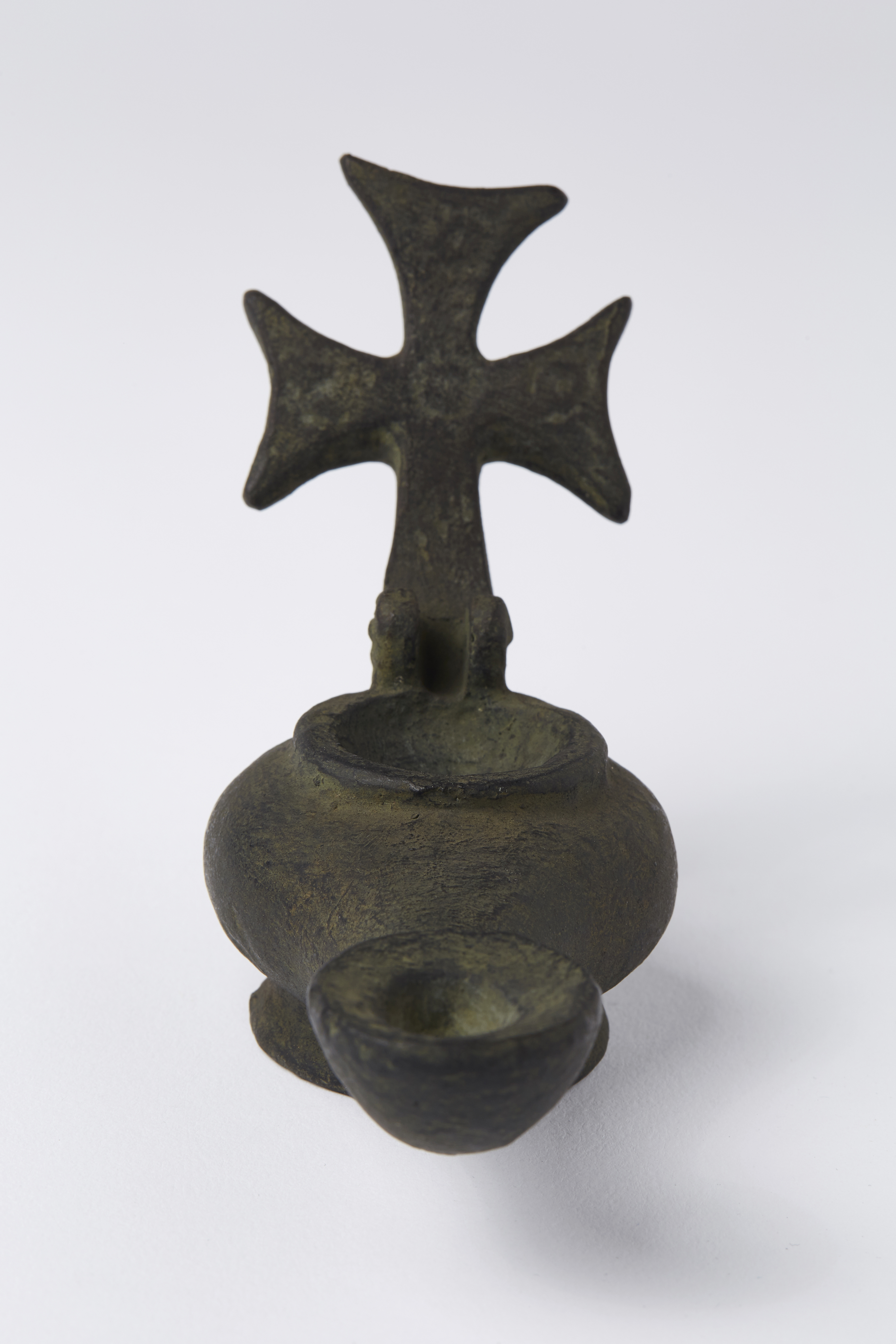 Lampe mit Kreuz