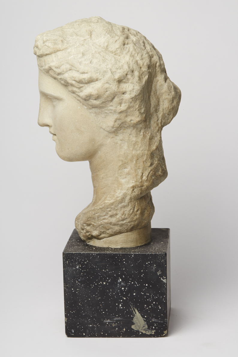 Dionysos